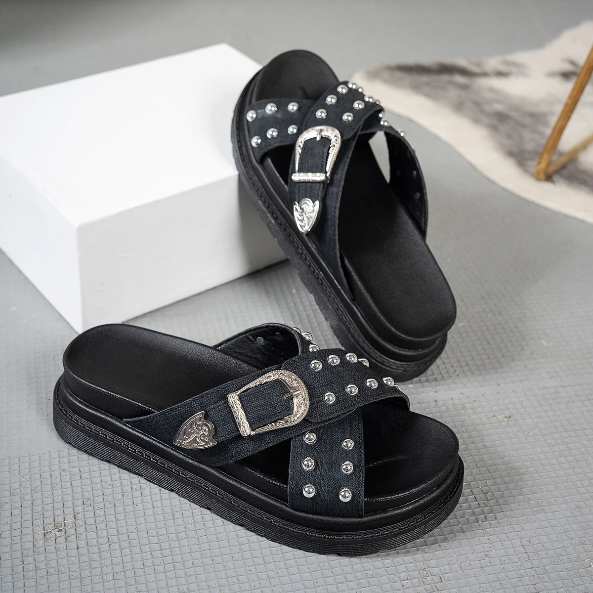 Joanne Studs Slides