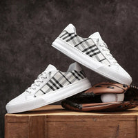 Da Vinci Sneakers