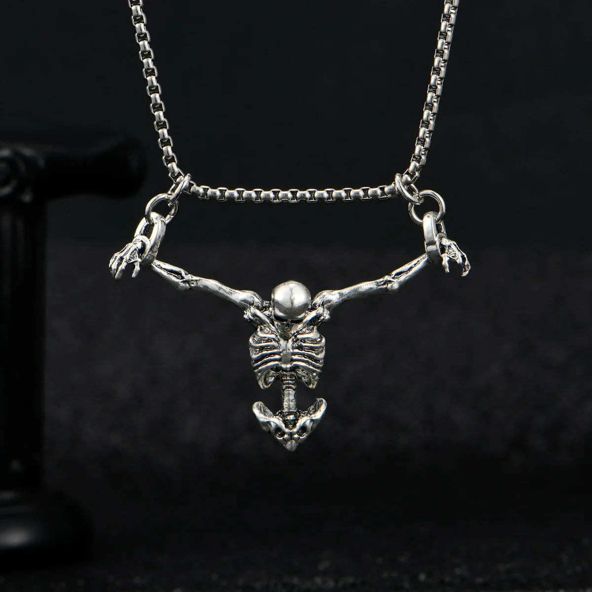 Skeleton Remains Duskfall Chain