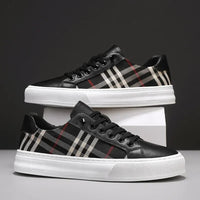 Da Vinci Sneakers