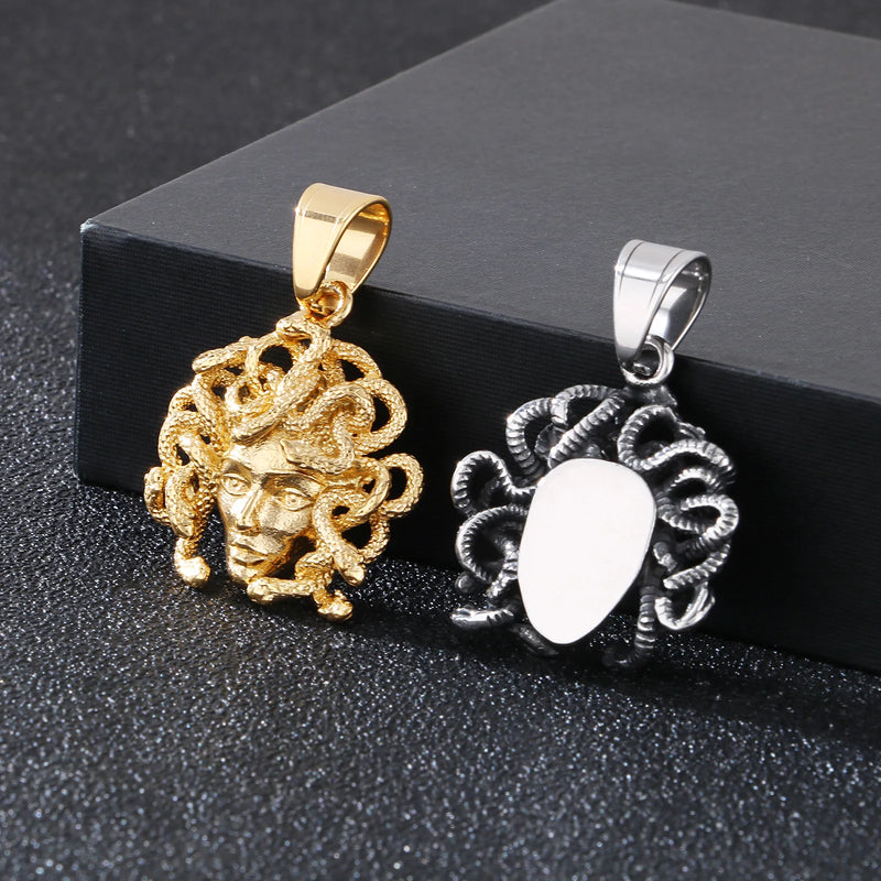 Gorgon Glance Chain