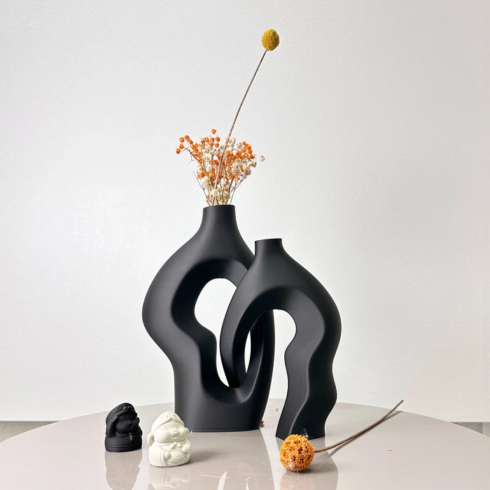 Manhattan Twisted Vase