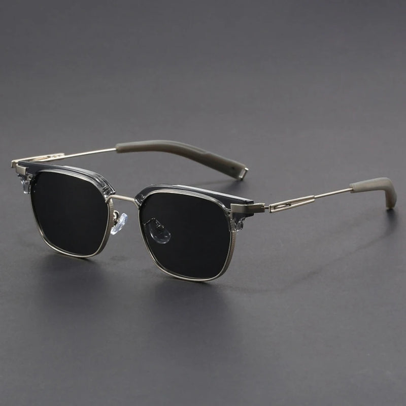 Traveller Shades
