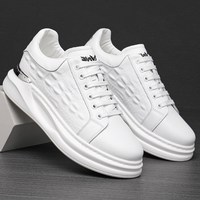 Saint-Tropez Oversized Glides